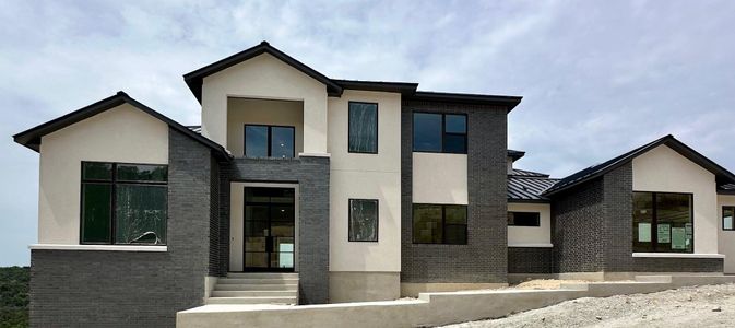 New construction Single-Family house 104 High View Trl, Lakeway, TX 78738 null- photo 0