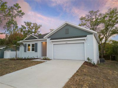 New construction Single-Family house 10194 Littlefield Ln, Spring Hill, FL 34608 null- photo 4 4