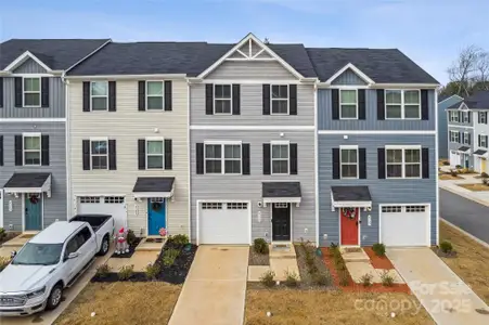 New construction Townhouse house 4113 Prusik Ln, Charlotte, NC 28269 - image