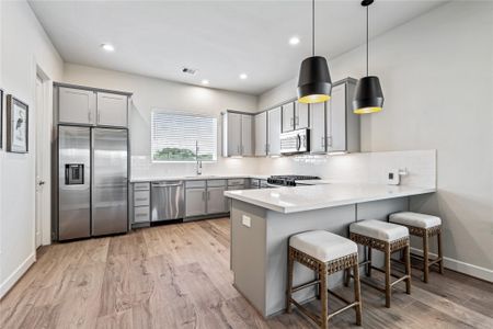 New construction Single-Family house 3922 Willowbend Point Dr, Houston, TX 77025 plan 1788 - image 6