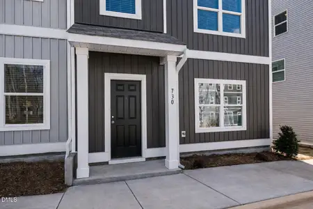 New construction Townhouse house 730 Orchard Vista Cir, Raleigh, NC 27606 - image