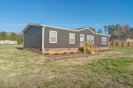 New construction Manufactured Home house 71 Falls Ln, Henderson, NC 27536 - image