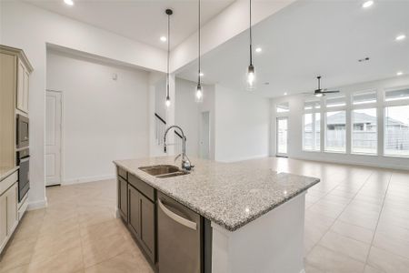 New construction Single-Family house 16018 Tangled Vine Ln, Conroe, TX 77302 plan Sedona - image 14