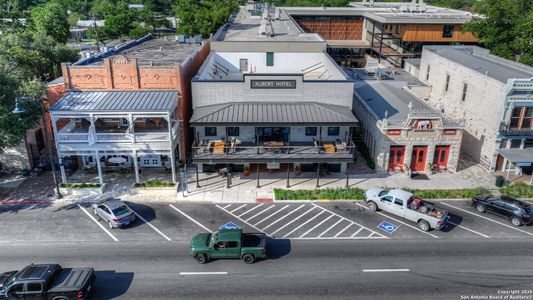New construction Single-Family house 176 Mallard St, Fredericksburg, TX 78624 plan The Grayson - image