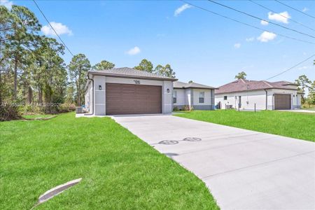 New construction Single-Family house 726 Giorgio Ave S, Lehigh Acres, FL 33974 - image