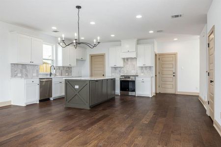 New construction Single-Family house 7636 Trailridge Dr, Fort Worth, TX 76179 - image 12