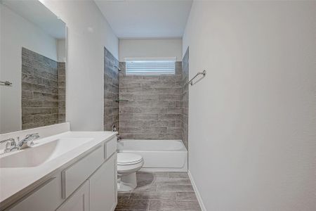 New construction Single-Family house 206 Colonnade Reflection Dr, Crosby, TX 77532 - image 11