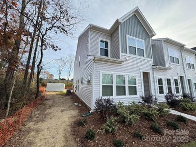 New construction Townhouse house 4754 Lakeview Rd N, Unit 19, Charlotte, NC 28216 - image