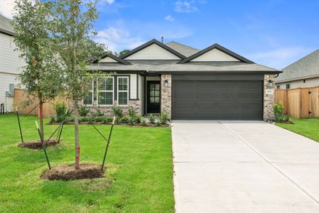 New construction Single-Family house 822 Ridgewood Cliffs Ct, Willis, TX 77378 plan Freestone - Smart Series - image