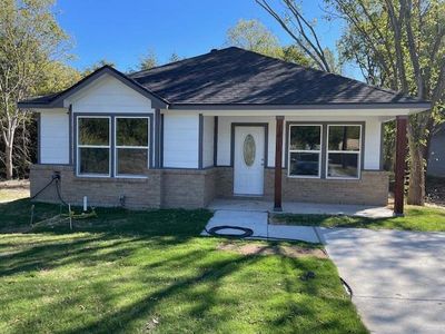 New construction Single-Family house 1811 Morgan Street, Greenville, TX 75401 - photo 0