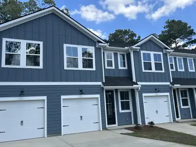 New construction Townhouse house 121 Berry Shoals Dr, Summerville, SC 29485 - image
