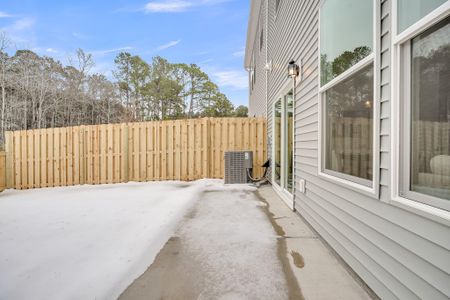 New construction Townhouse house 104 Brown Swiss Cir, Summerville, SC 29483 Mandevilla- photo 28 28