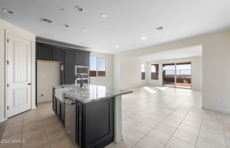 New construction Single-Family house 31672 N 135Th Ln, Peoria, AZ 85383 Barletta- photo 3 3