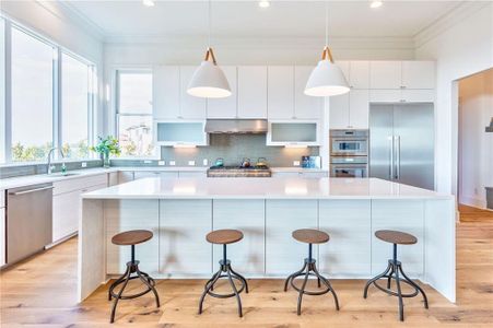 Example of Kitchen Dining Area