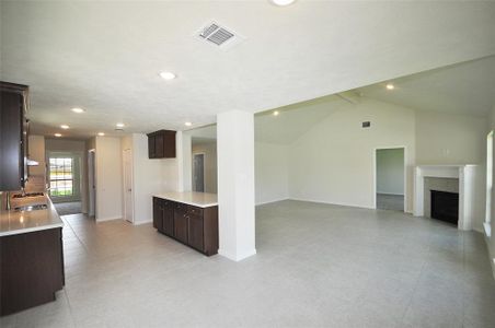 New construction Single-Family house 2118 Palmilla Rd, League City, TX 77539 null- photo 17 17