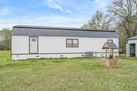 New construction Single-Family house 20675 County Rd 3411, Chandler, TX 75758 - image