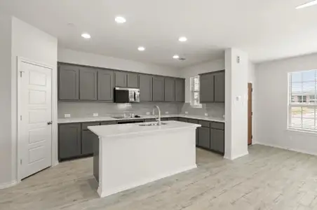 New construction Townhouse house 4511 Avion Dr, Sanger, TX 76266 plan Livingston - image