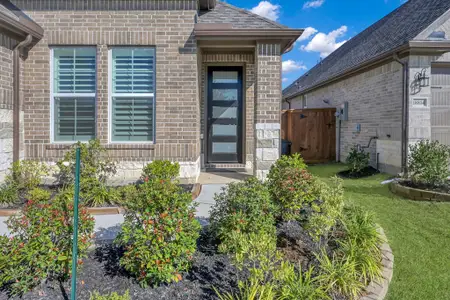 New construction Single-Family house 18818 Sweetwater Springs Dr, Cypress, TX 77433 plan Cardinal - image 3