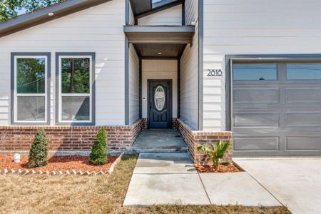 New construction Single-Family house 2818 Southland, Dallas, TX 75215 - image