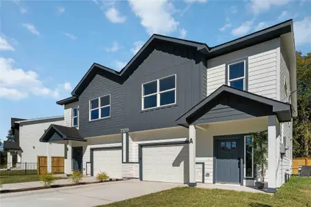 New construction Single-Family house 7129 Springdale St, Unit A, Houston, TX 77028 - image