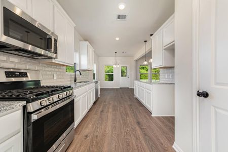 New construction Single-Family house 233 Crestview Dr, West Columbia, TX 77486 plan Stonewall - image