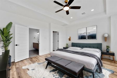 New construction Single-Family house 1805 Emir St, Unit E, Houston, TX 77009 - image 16