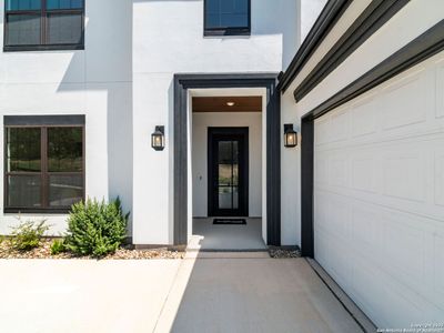 New construction Single-Family house 5911 Verandas Wy, San Antonio, TX 78257 plan Signature Series - Partridge - image 1