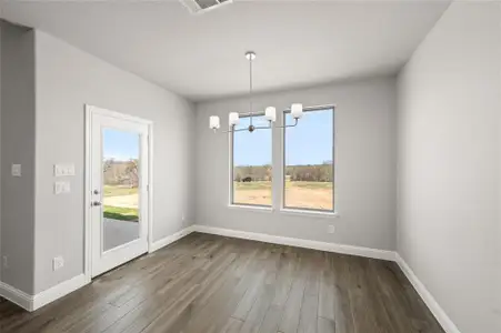 New construction Single-Family house 7016 Ranch View Pl, Springtown, TX 76082 plan The Carter - image 20