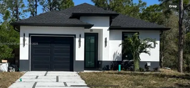 New construction Single-Family house 27152 Chulavista Dr, Punta Gorda, FL 33955 - image