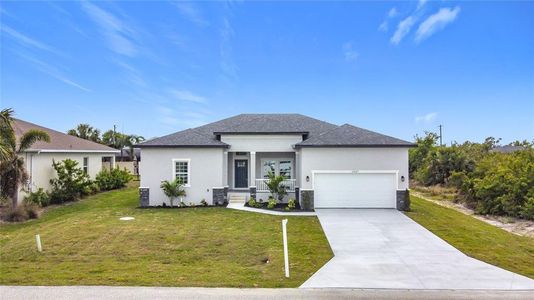 New construction Single-Family house 13527 Ainsworth Ln, Port Charlotte, FL 33981 - image
