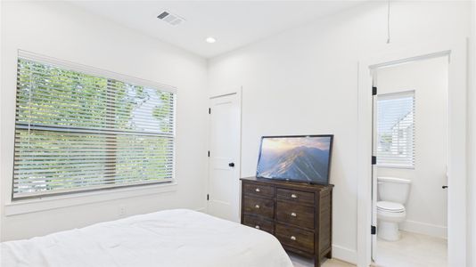 New construction Single-Family house 805 Brooks St, Unit A, Houston, TX 77009 - image 15