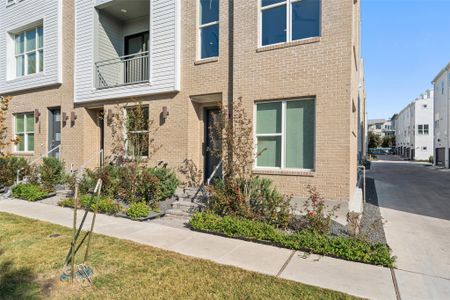 New construction Townhouse house 3817 Threadgill St, Austin, TX 78723 null- photo 0 0