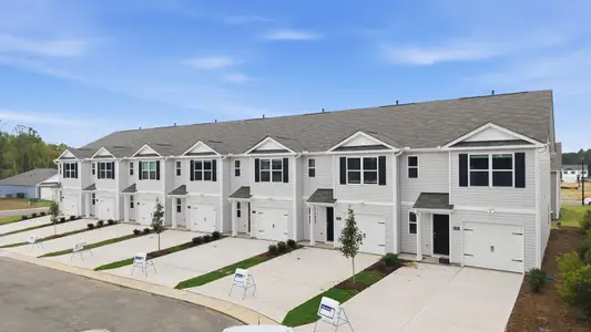 New construction Single-Family house 105 Kimber Dr, Rocky Mount, NC 27804 plan Pearson - image