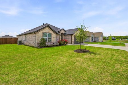 New construction Single-Family house 601 Violet Dr, Tolar, TX 76476 - image