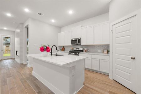 New construction Single-Family house 29655 Blooming Grove Way, Fulshear, TX 77441 Bluebird- photo 11 11
