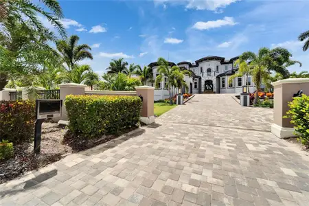 New construction Single-Family house 6526 Surfside Blvd, Apollo Beach, FL 33572 - image