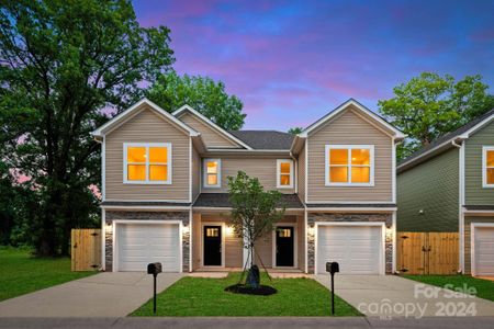 New construction Townhouse house 1710 Crandon Drive, Charlotte, NC 28216 - photo 0