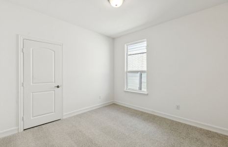 New construction Single-Family house 11404 Treehouse Trl, Justin, TX 76247 plan Emory - image 11