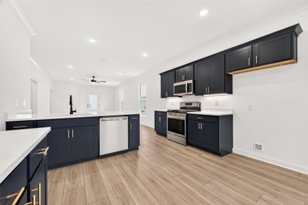 New construction Single-Family house 12959 Daniel Springs Ln, Magnolia, TX 77354 plan Rutherford III G - image 9