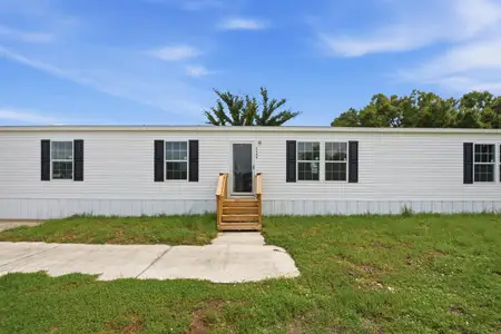 New construction Single-Family house 2130 Se 25Th Dr, Okeechobee, FL 34974 - image