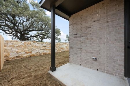 New construction Single-Family house 408 Possumhaw Ln, San Marcos, TX 78666 Enterprise Homeplan- photo 31 31