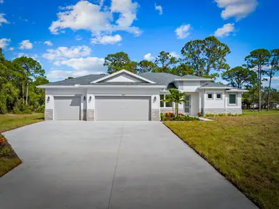 New construction Single-Family house 10652 Lighter Wood Ln, Fort Pierce, FL 34945 - image