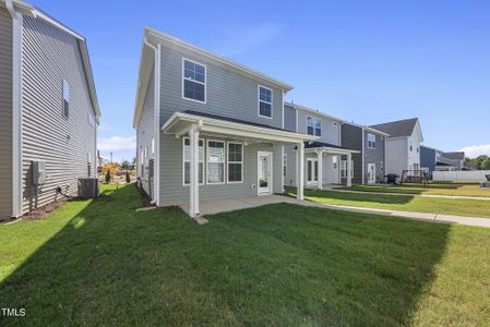 New construction Single-Family house 64 Pansy Park, Unit 84, Clayton, NC 27520 Eliana- photo 28 28