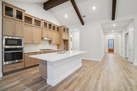 New construction Single-Family house 1346 Wilson Crk, New Braunfels, TX 78132 plan Malia - image 4