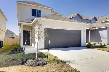 New construction Single-Family house 4435 Kiowa Pass, San Antonio, TX 78245 - image