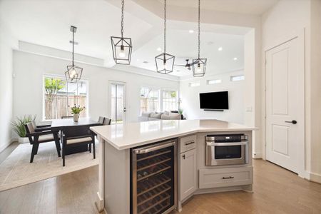 New construction Single-Family house 3506 Kensington Gardens Ln, Houston, TX 77055 null- photo 11 11