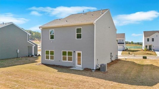 New construction Single-Family house 107 Lavender Cir, Calhoun, GA 30701 - image 3