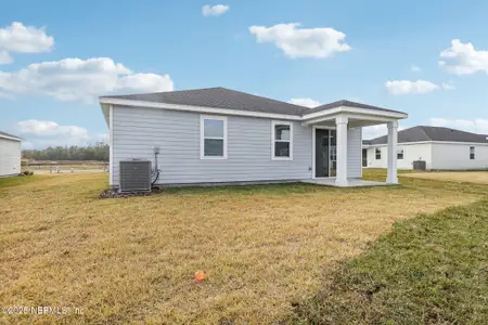 New construction Single-Family house 3295 Lago Vista Dr, Green Cove Springs, FL 32043 plan Daphne - image