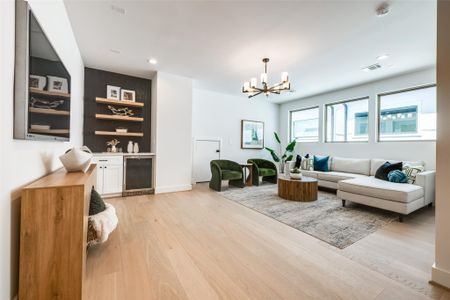 New construction Single-Family house 2323 Richton St, Houston, TX 77098 - image 17