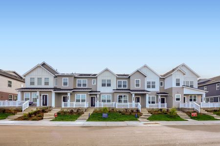 New construction Multi-Family house 382 N Bersshine Ct, Watkins, CO 80137 plan 302 - image